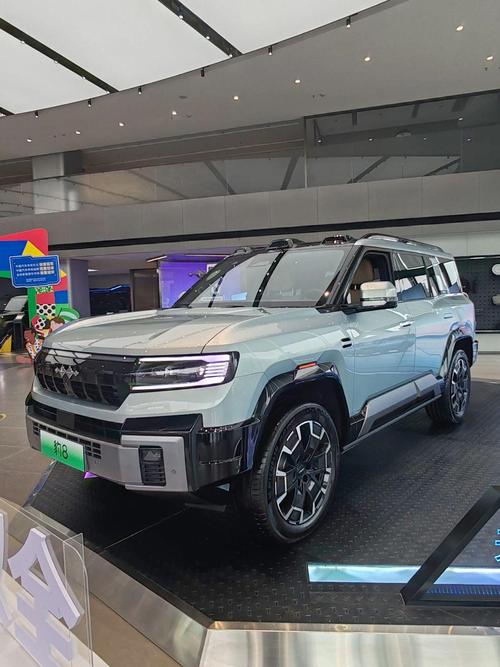 东莞南城区特万欧企业管理咨询比亚迪方程豹硬派越野的爆款，英菲尼迪35周年与你共成长
